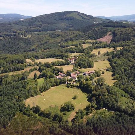 Domaine De Montvianeix Bed and Breakfast Saint-Victor-Montvianeix Εξωτερικό φωτογραφία