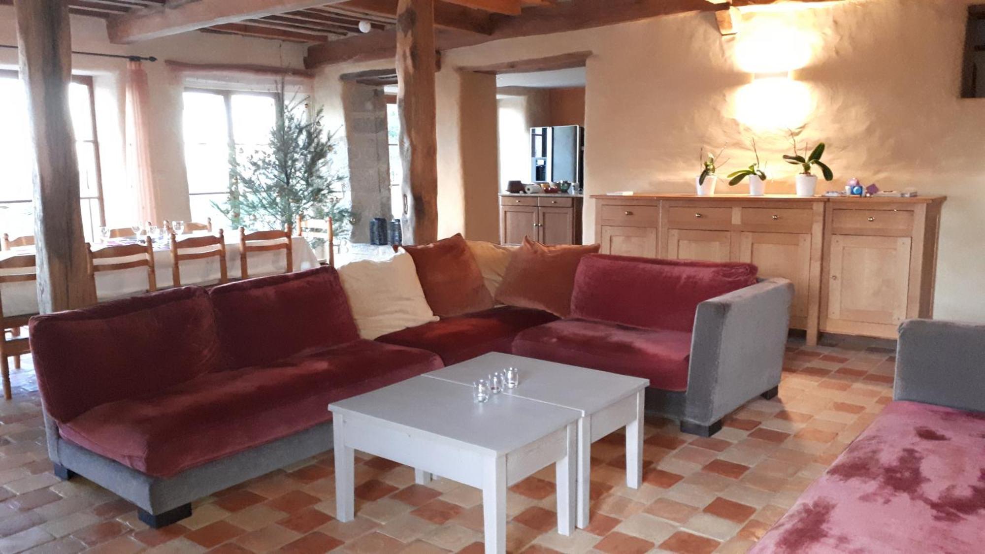 Domaine De Montvianeix Bed and Breakfast Saint-Victor-Montvianeix Εξωτερικό φωτογραφία